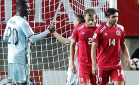 Christian Benteke anotó un gol al segundo 7 aprovechando un error defensivo.