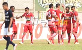 Rony Martínez llegó a siete anotaciones en el torneo Clausura con sus dos tantos frente al Honduras Progreso. Fotos Samuel Zelaya.