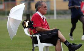 Chelato Uclés es todo un referente en el fútbol de Honduras.