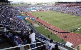 Autoridades se encuentran reunidas definiendo los detalles de la seguridad para el duelo eliminatorio entre Honduras y El Salvador el 29 de marzo. Foto DIEZ