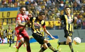 Tobías fue el autor de los dos goles de Real Sociedad sobre Real España en el estadio Morazán.