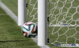 Infantino destacó que estas nuevas tecnologías se probarán primero en los partidos amistosos.