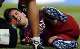 El argentino estará fuera de las canchas por más de dos meses.