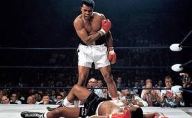 Muhammad Ali falleció a los 74 años de edad, sufría problemas respiratorios.