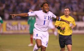 Carlos Pavón es el máximo artillero de Centroamérica a nivel de selecciones junto al guatemalteco Carlos Ruiz.