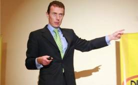 Emilio Butragueño llegará este martes a Tegucigalpa en ocasión del lanzamiento en UNITEC del MBA en dirección de entidades deportivas. Foto DIEZ