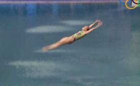 La rusa Nadezhda Bazhina de 28 años saca un amargo 0,0 en la prueba de salto de trampolín desde tres metros y se marchó a casa.