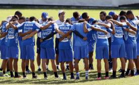 El técnico de la Selección de Honduras, Jorge Luis Pinto, pulió su once antes de viajar este viernes a Belmopán para el juego con Belice el sábado a las 4PM.