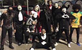 La fiesta de Neymar después que el Barcelona goleó al Levante.