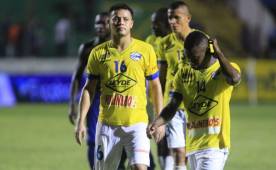 Víctor Kawas, exvicepresidente del Victoria confesó que ofreció el equipo a Juan Orlando Hernández para que lo trasladaran a Gracias, Lempira. Pero la afición no lo permitió. Foto DIEZ