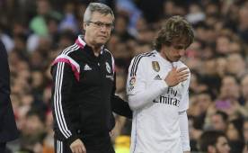 Luka Modric salió lesionado en el segundo tiempo del partido ante Málaga.