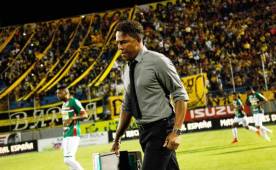 Carlos Pavón dirigió 14 partidos en el torneo Clausura 2016 al frente de Marathón.