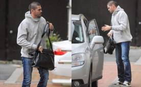 De ser un portero estrella campeón de Eurocopa con el Barcelona, Víctor Valdés ha pasado al olvido en dos años luego de una grave lesión de ligamentos cruzados.