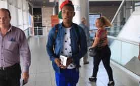 Deiby Flores, contención de la Sub-20 de Honduras, se mostró muy alegre por tener su primera oportunidad en el extranjero. Foto Ronald Aceituno