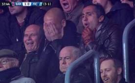 Pep Guardiola hasta se tapó el rostró cuando Lionel Messi ejecutó un lanzamiento de falta por encima de la barrera que casi se convierte en gol.