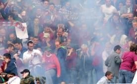 El domingo en el Torino-Juventos se dieron actos vandálicos que terminaron con varios heridos.