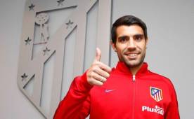 Augusto Fernández firmo su contrato este inicio de año.