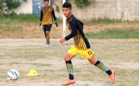 Allan entrena a todo pulmón todos los días.