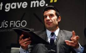 Luis Figo opinó sobre la Champions en plena lucha electoral por la presidencia de FIFA.