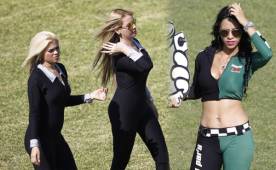 En los tres duelos disputados este domingo, la belleza femenina resaltó en los estadios.