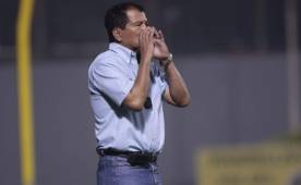 Hernán García apenas terminó el juego con Motagua y ya comienza a pensar en el Clausura 2014. Foto Delmer Martínez