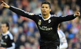 Cristiano celebrando el gol que le anotó de penal al Valencia.