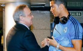 Prensa española: Florentino Pérez y la plantilla del Real Madrid están distanciados.
