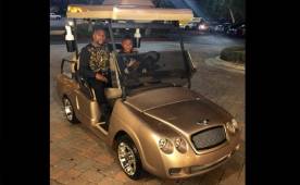 Mayweather le dio de regalo de cumpleaños a su hijo un carro de golf Bentley. Foto Instagram