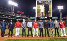 El beisbolista hondureño Mauricio Dubón, octavo en la foto de izquierda a derecha, fue premiado por su talento. Foto tomada del equipo @RedSox