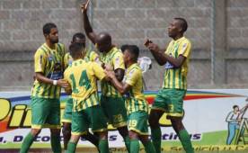 Julio Bernárdez y el 'Chino' López le dieron al Parrillas One un importante triunfo ante Real Sociead. Foto Esaú Ocampo