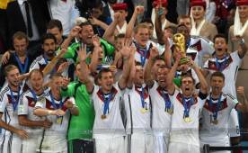 Alemania celebrando el cuarto título en su historia de Copas del Mundo tras vencer a Argentina. FOTO AFP