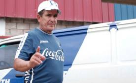 Jorge Luis Pinto se está ganando a la afición hondureña con puro trabajo.