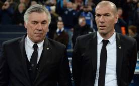 Zinedine Zidane fue asistente de Ancelotti la temporada anterior con el Real Madrid.