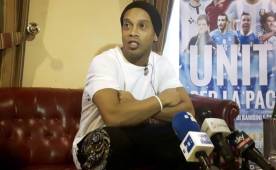 Ronaldinho estará en el juego por la paz junto a otras estrellas como Hernán Crespo, Maradona y Francesco Totti, entre otros.