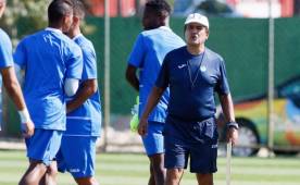 Jorge Luis Pinto durante los trabajos con la selección de Honduras. Foto Juan Salgado, enviado.