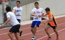En la jornada de atletismo la lucha se dio entre los estudiantes de Vida Abundante y escuela Los Pinares.