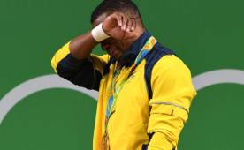 Óscar Figueroa lloró al saber que él era el ganador de la medalla de Oro en Río. Fotos AFP.