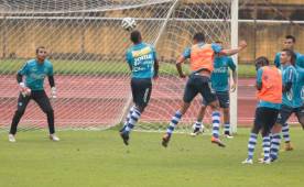 Callejas dice que la Concacaf les comunicó que el juego de vuelta del repechaje ante Guyana será el domingo 29 de marzo a las 4PM en en Olímpico. Foto DIEZ