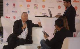 Stoichkov durante la entrevista que tuvo con el equipo de DIEZ.