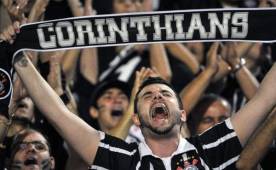 La violencia sigue siendo el pan de cada día en el fútbol de Brasil.