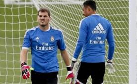 Según medios españoles, jugadores del Real Madrid discutieron con Iker Casillas tras la reunión con Florentino Pérez el lunes. Foto AFP