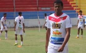 Henry Clark asegura que los jugadores del Real Sociedad se encuentran en buen estado mental pese a la eliminación de Copa Presidente. Foto DIEZ