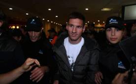 Momento en que Messi llegaba a Argentina para incorporarse a su selección.