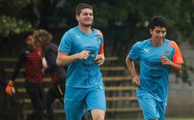 Christian Gutiérrez llegó para el actual torneo, desde este lunes ya entrena junto a sus compañeros con normalidad.