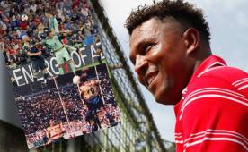 Carlos Pavón, anotó un gol con Morelia al sacarle gran ventaja a los defensores. Cristiano Ronaldo hizo este jueves uno igual ante Gales en la Eurocopa.