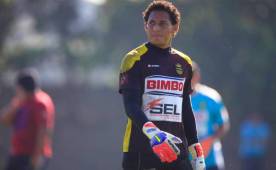 Kevin Hernández no inició los trabajos del Real España este viernes, se ausentó para reunirse con su abogado. Foto DIEZ