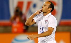 Landon Donovan no tuvo una despedida digna de su trayectoria. Klinsmann lo sacó del campo al minuto 41 del juego ante Ecuador. Foto AFP