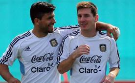 Agüero y Messi mantienen una buena relación, pero se vuelven a ver las caras en Champions.