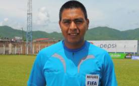 Walter López tiene 34 años y es internacional FIFA desde el 2006.