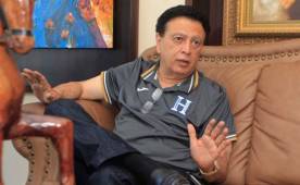 Cada cargo de los que se le acusan, conlleva una pena máxima de 20 años de prisión.